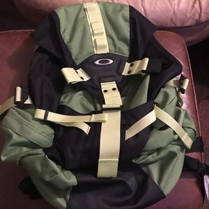 Oakley Icon 3.0 backpack